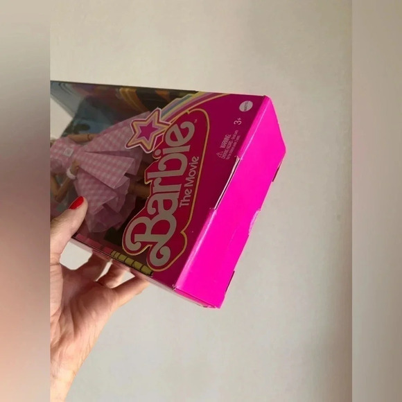 NWB Barbie The Movie Collectible Doll, Margot Robbie in Pink Gingham Dress - Picture 5 of 9